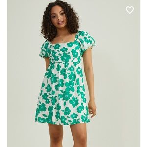 New with tags, Green floral Altard State dress